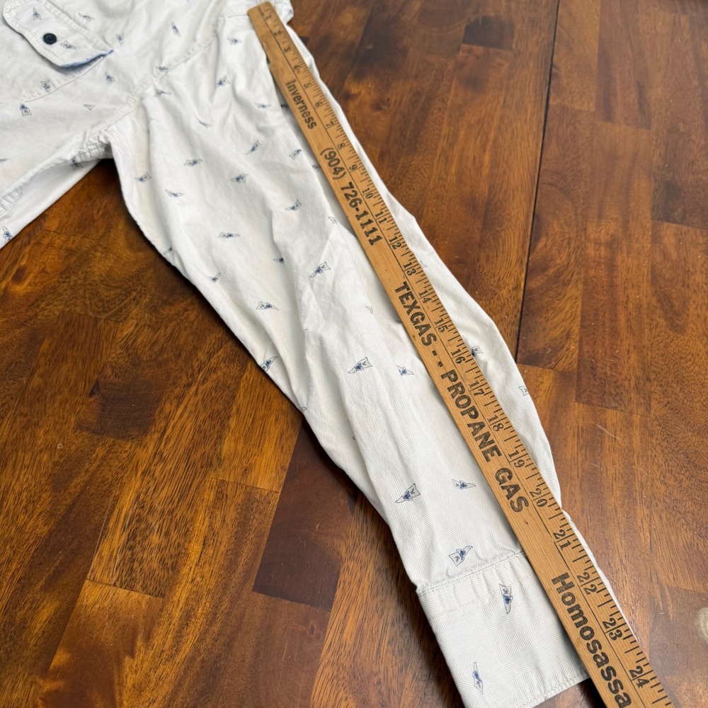 IZOD Saltwater Mens Large Cream Herringbone Pennant Flag Button Down Shirt L - Picture 8 of 9